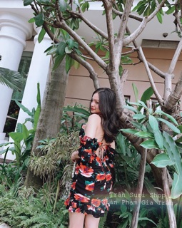 Đầm Thiết Kế Hoa Trễ Vai