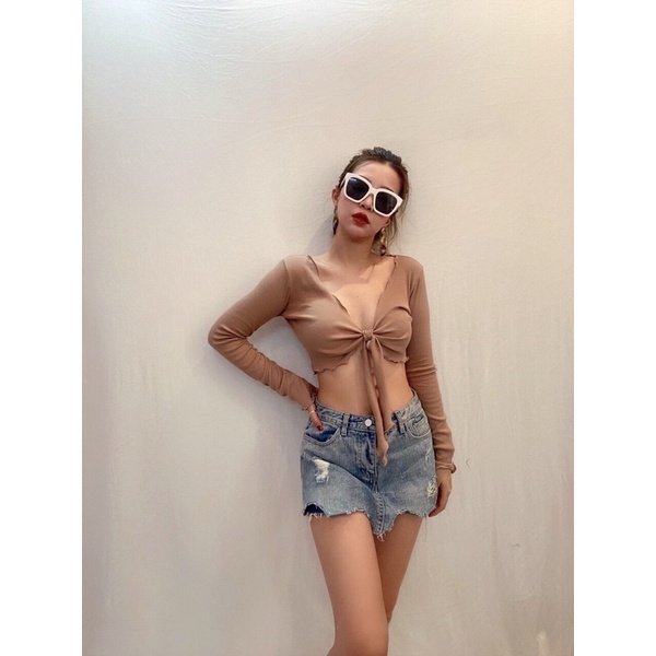 Áo croptop dài tay cột trước vnxk