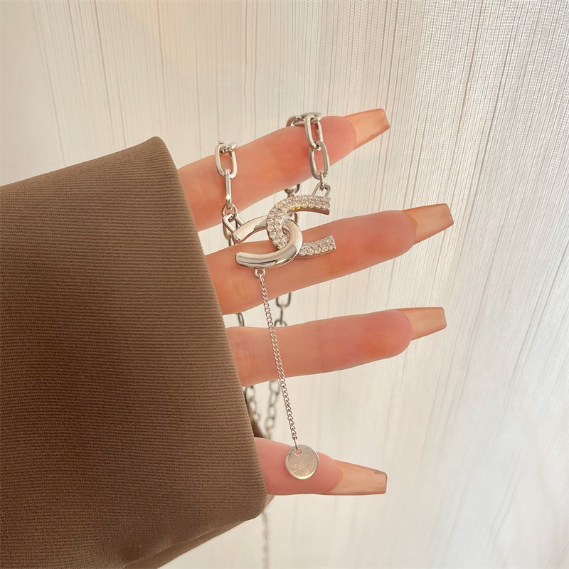 Dây Chuyền Dáng Dài Phối Mặt Chữ H Phong Cách Hip Hop Thời Trang Thu Đông 2022 F717