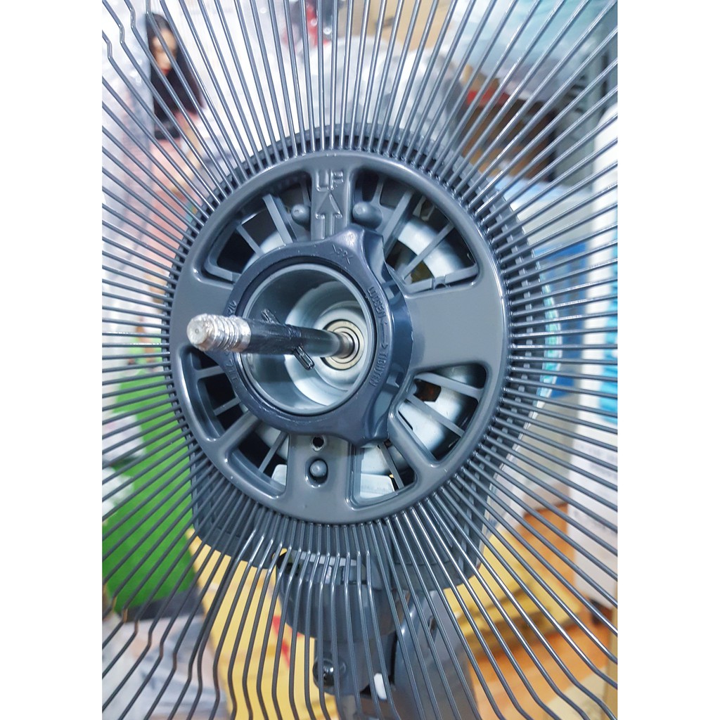 Quạt Cây Đứng KDK P41U Nhật Bản- Bảo Hành 3 Năm