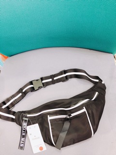 Túi stradivarius