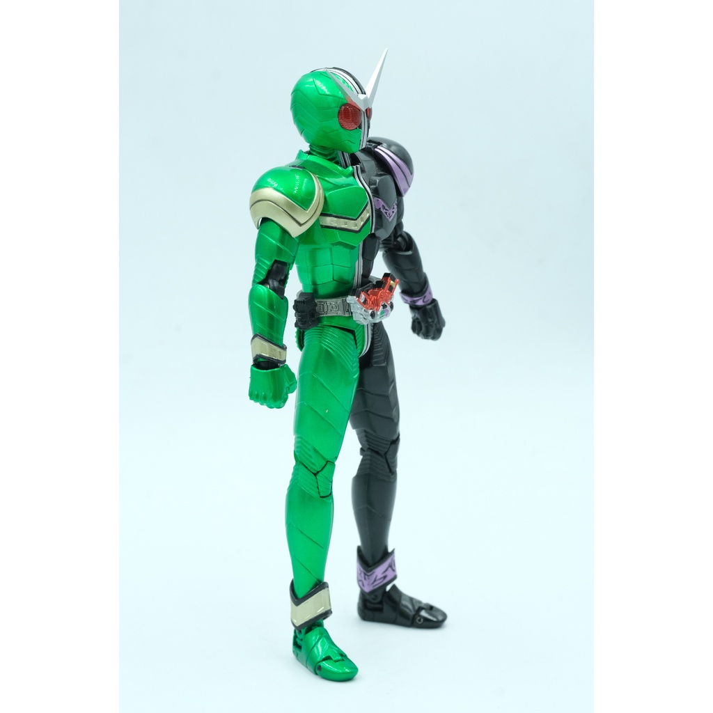 Mô hình SHF Cyclone Joker Kamen Rider Double 1.0 Chính hãng Bandai S.H.Figuarts Double W Box Đẹp có ảnh thật tự chụp