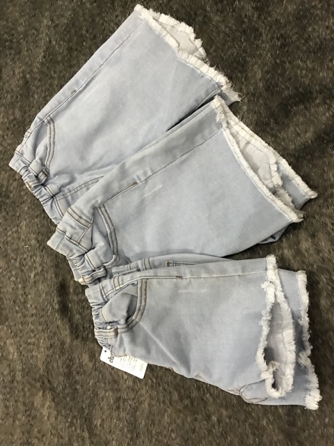 Quần short jean bé gái