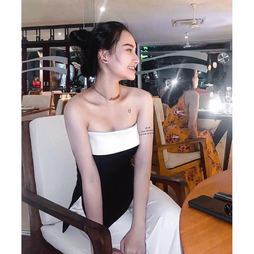 SET ÁO CÚP NGỰC ĐEN VIỀN TRẮNG XẺ TÀ + QUẦN SUÔNG | BigBuy360 - bigbuy360.vn