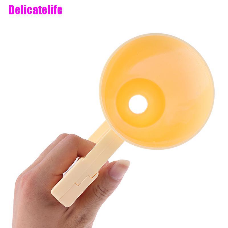 1 phễu rót bột làm bánh cầm tay có thể điều chỉnh