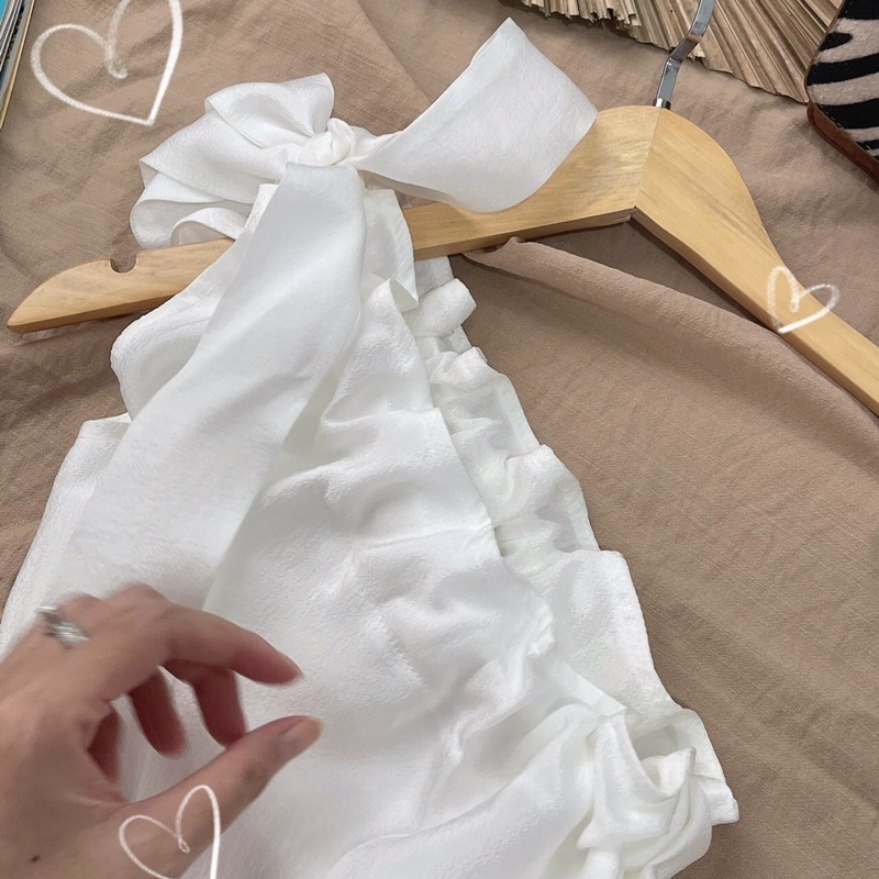 Áo voan dây rút lêch vai