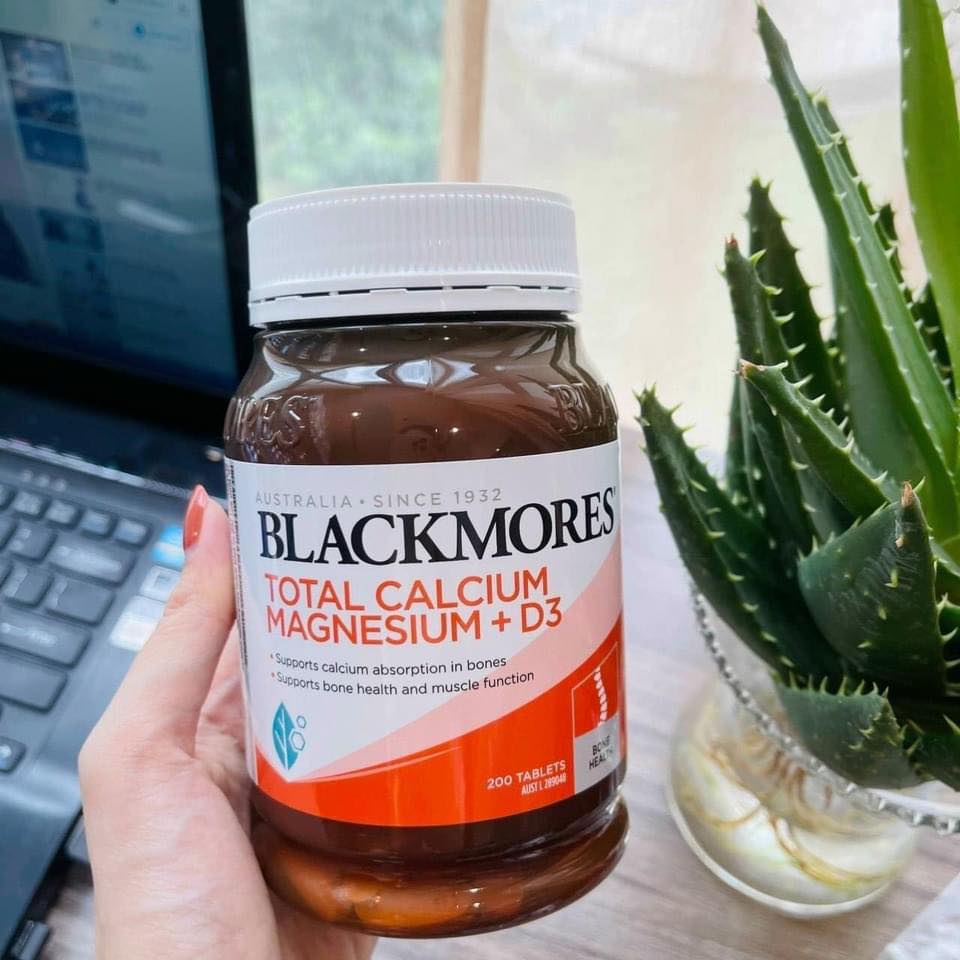 Total Canxi Blackmores - 200 viên