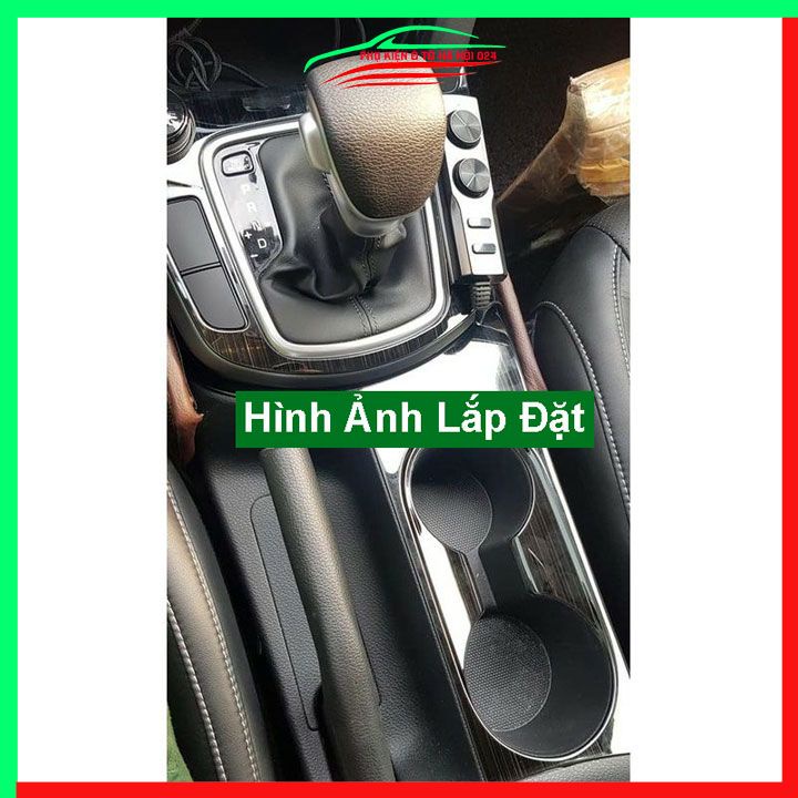 Ốp nội thất cho xe ô tô Seltos 2020 2021 vân Titan bảo vệ chống trầy xước và làm đẹp xe