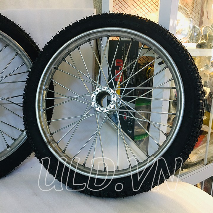 CẶP NIỀN 300-19 VÕ MỚI XE BA BÁNH