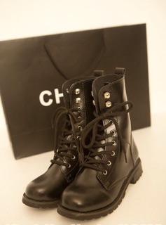 Giày combat boot đế thấp