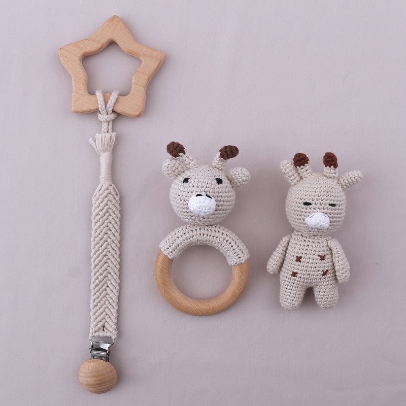 Set 4 Món Đồ Chơi Lục Lạc Hình Hươu Cao Cổ Hoạt Hình Dễ Thương Cho Bé Mọc Răng