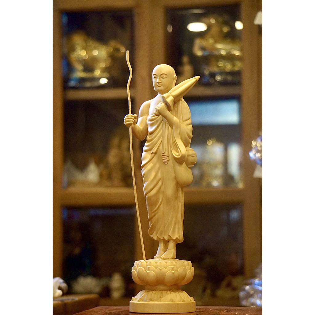 Tượng Thánh Tăng Sivali - Đệ Nhất Tài Lộc 40cm gỗ bách hương