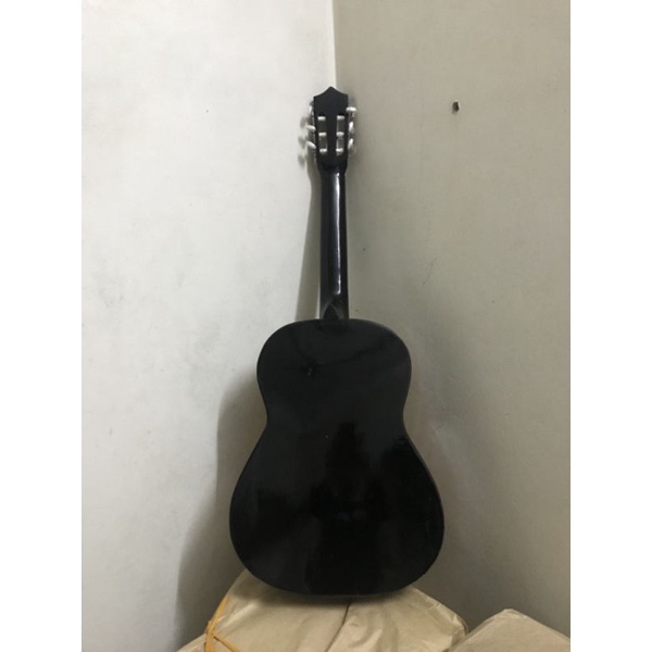 đàn guitar classic gỗ thông tặng bao đựng và hướng dẫn ,pick gảy