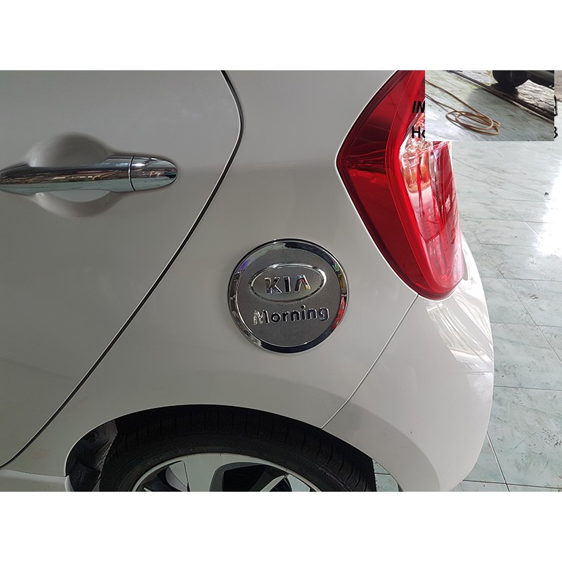 Ốp trang trí Nắp bình xăng Kia MORNING 2012 đến 2020 mẫu mạ crom