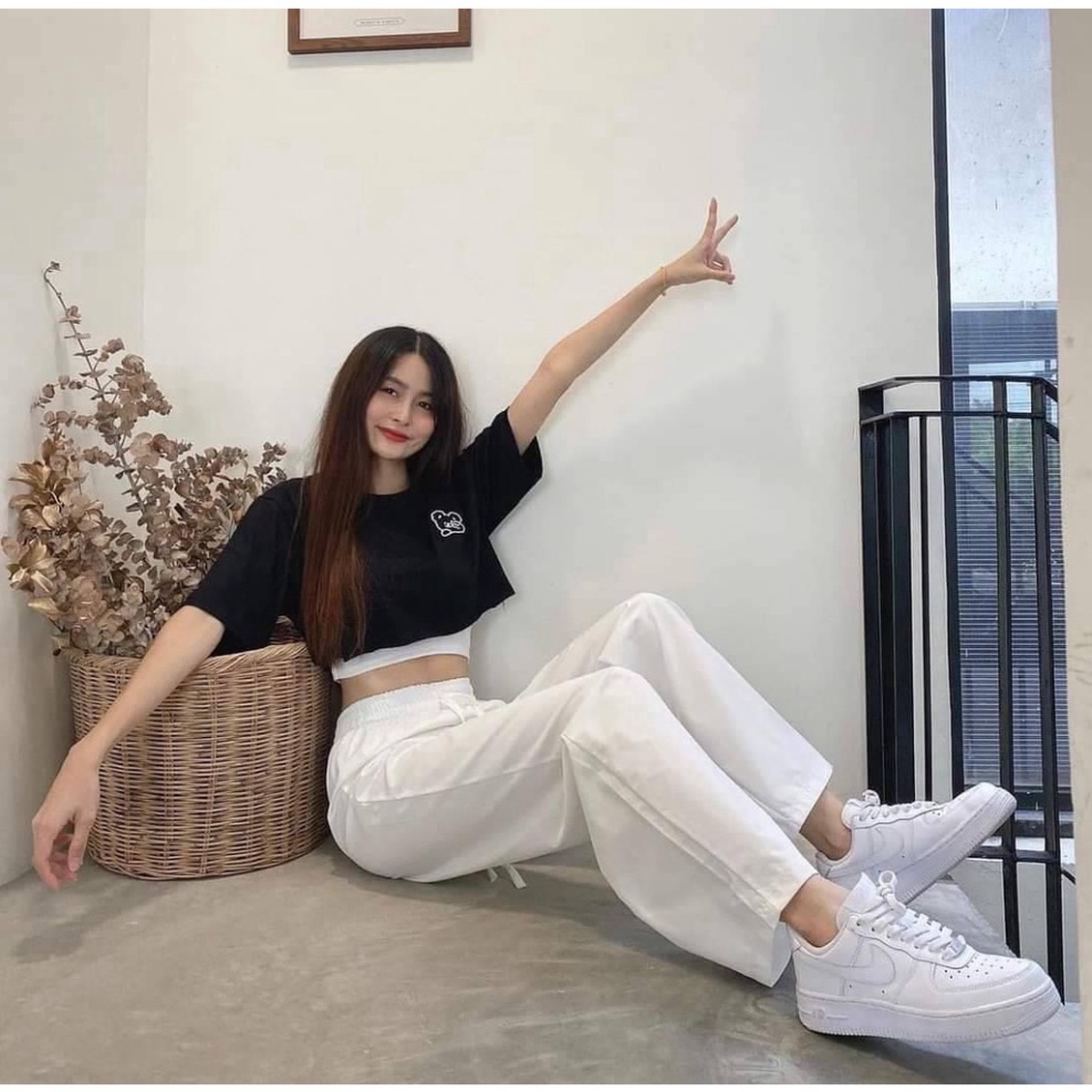 Sét 3 Món Croptop Thêu Hình Vintage- Bộ Thể Thao  Áo Croptop+ Áo 2 DâyTrẻ Trung +Quần Ống Suông Thoáng Mát