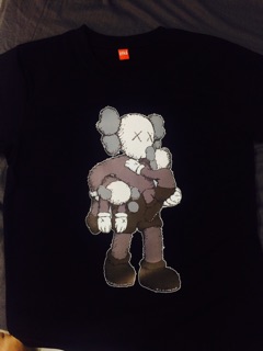 Kaws tee