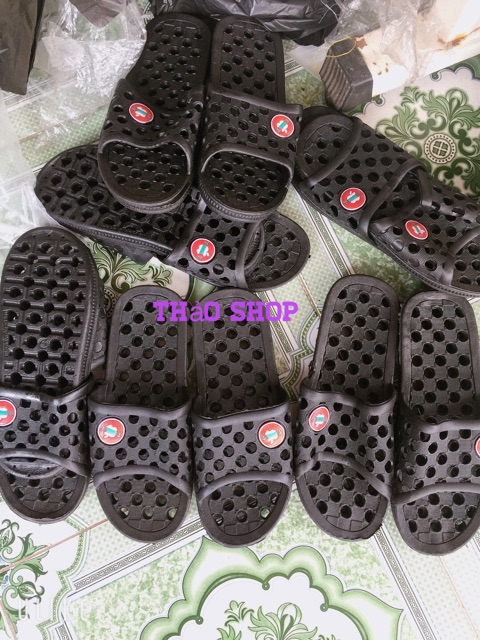Dép lỗ táo đen-xanh(40-43)