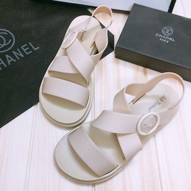 Giày Sandal Giày Nữ Quai Ngang Nữ Giày Quai Hậu Đế Bằng Nữ Phong Cách Nữ Sinh Ngọt Ngào