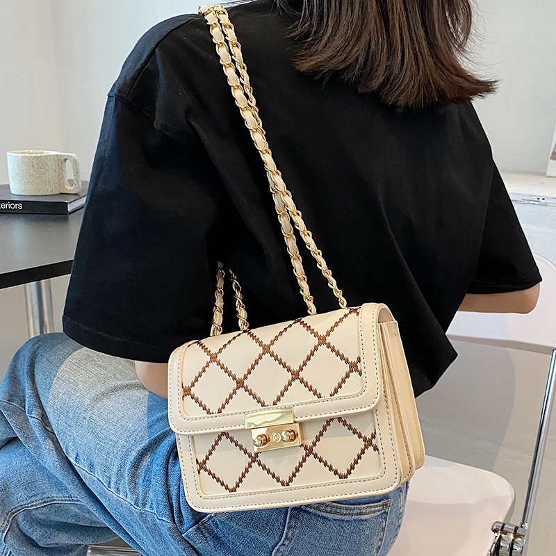 Túi Xách Nữ Đeo Chéo Mưu Trần ChiChi Store