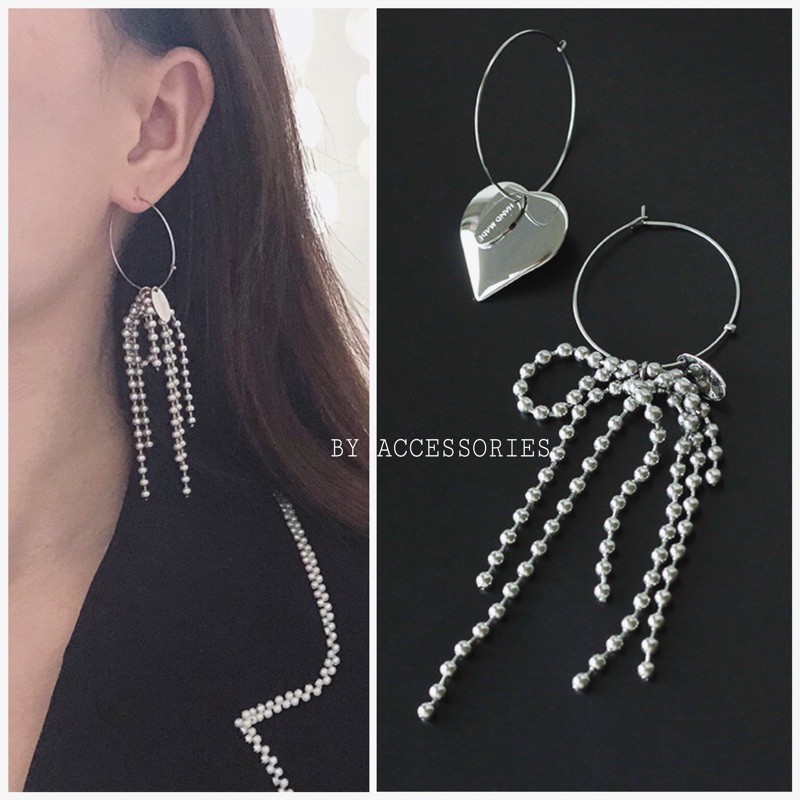 Bông tai titan bất đôi xứng trái tim và chuỗi bi tròn không gỉ