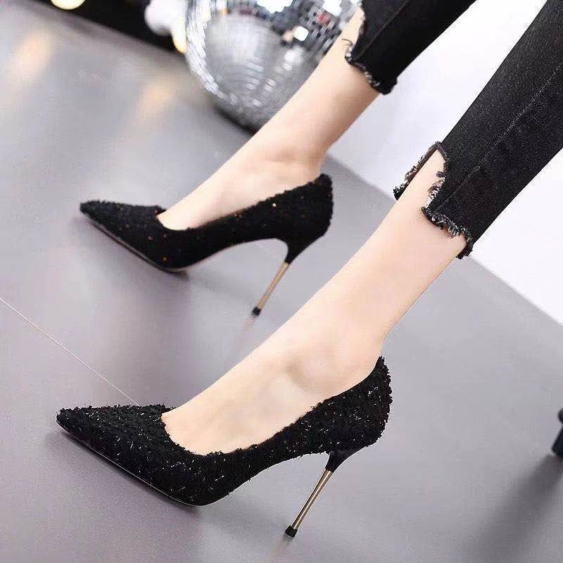 Giày cao gót mũi nhọn màu sáng thời trang thường ngày cho nữ