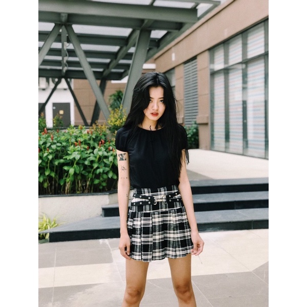 American Pie - Áo croptop đen Dolly