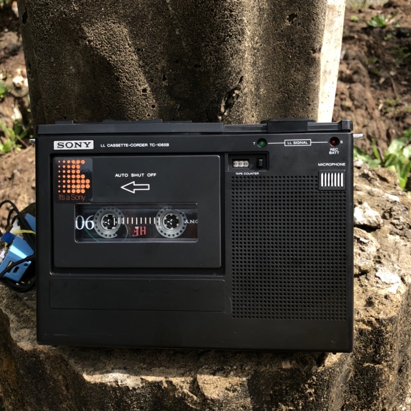 Máy Cassette Sony