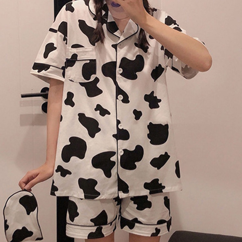 Bộ Đồ Ngủ Ngắn Tay Cài Nút In Họa Tiết Bò Sữa Kèm Quần Thời Trang Mùa Hè Cho Nữ