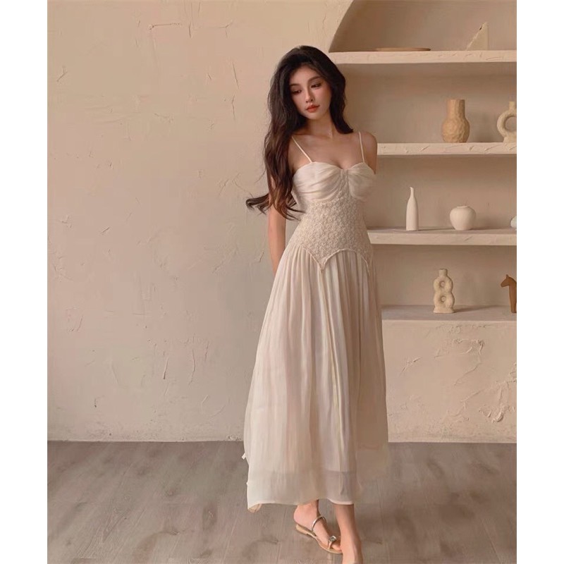 Đầm 2 dây tiểu thư sang chảnh