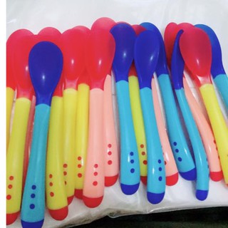 Muỗng silicon báo nóng Thái 🥄