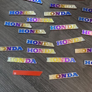 TEM TITAN CHỮ HONDA