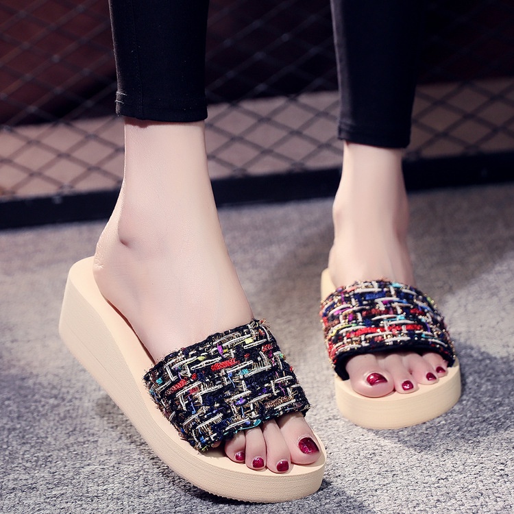 Giày Sandal Đế Xuồng Màu Cầu Vồng Thời Trang Mới