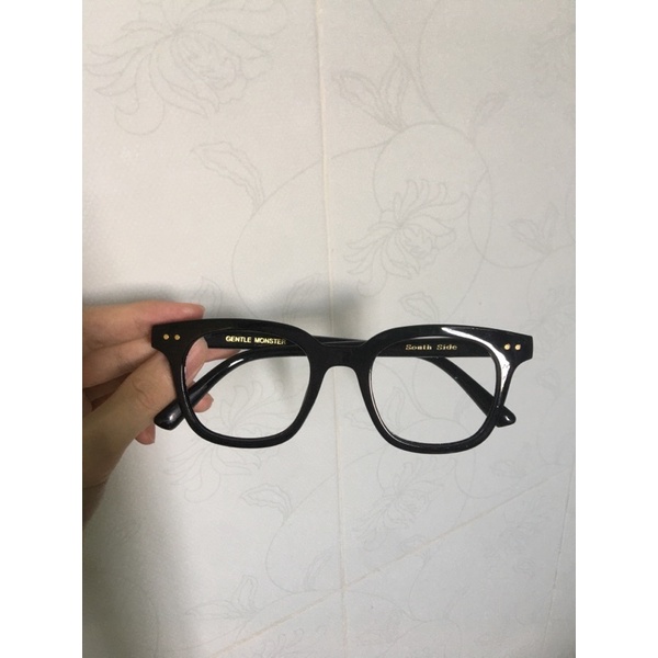 Mắt Kính gọng Vuông UTADE