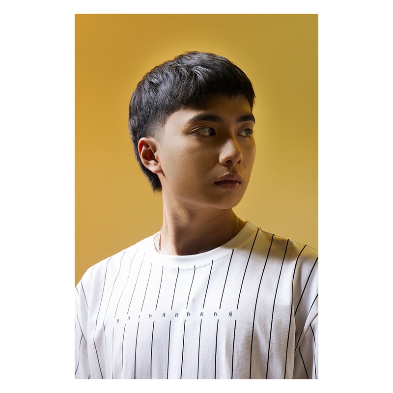 Áo Thun Nam Sọc Tay Ngắn Cổ Tròn Y2010 12VAHDT Đại Hành Khả Ver3 20535 |YaMe|