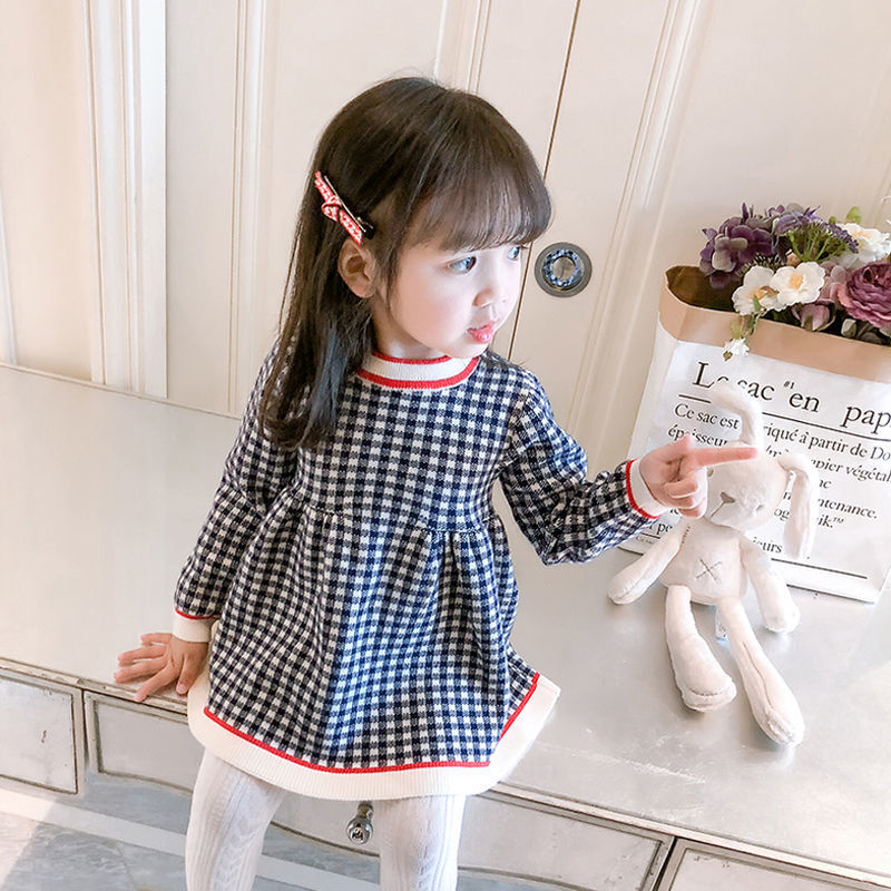 Đầm len sọc caro xinh xắn cho bé gái