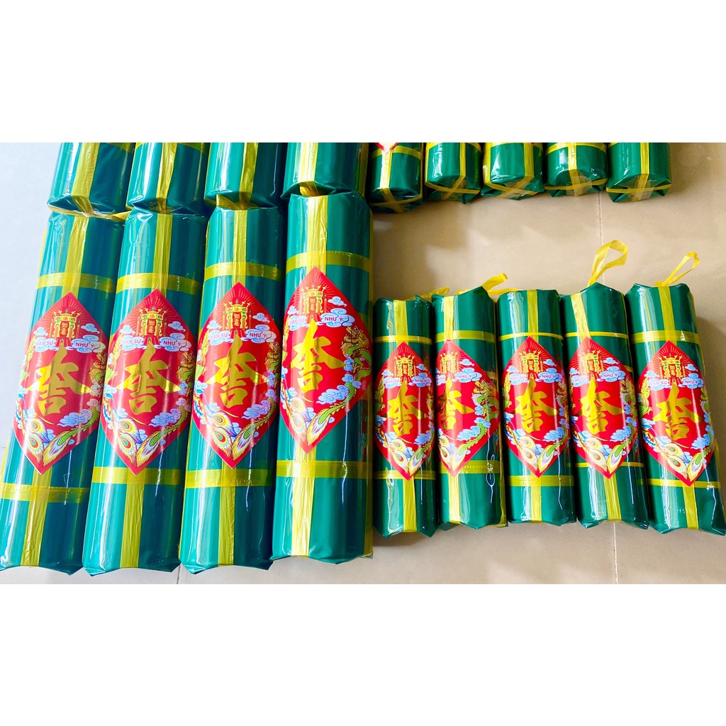 Mô Hình Bánh Tét Lớn Trang Trí Tết