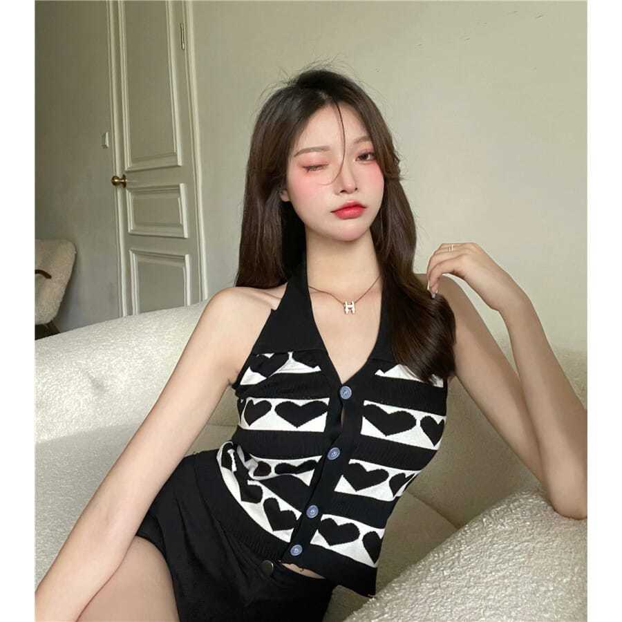 Áo Hai Dây Dệt Kim Ôm Dáng Phối Hàng Nút Phong Cách Hàn Quốc