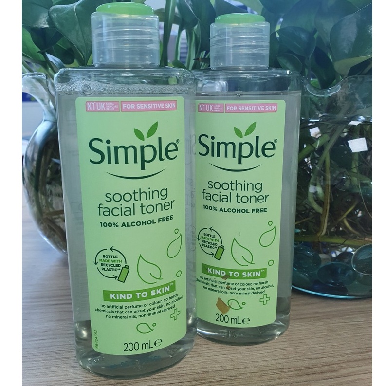 Nước Hoa Hồng Simple Soothing Facial Toner 200ml - toner cho da nhạy cảm