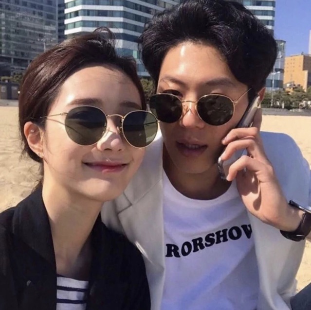 Kính Retro Gọng Vàng | BigBuy360 - bigbuy360.vn