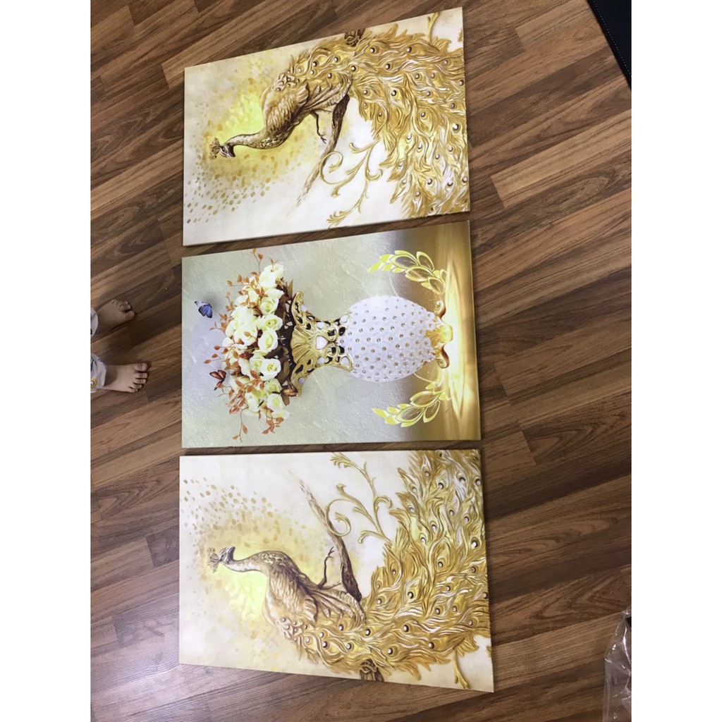 Bộ 3 tấm tranh canvas treo tường trang trí Lala Công Tài Lộc kèm khung cao cấp kèm đinh 3 chân đa năng