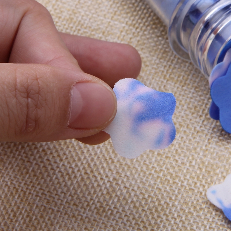 Ống Xà Phòng Hình Cánh Hoa Dễ Thương