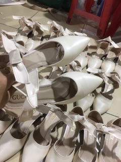 Giày sục da thắt nơ ngang