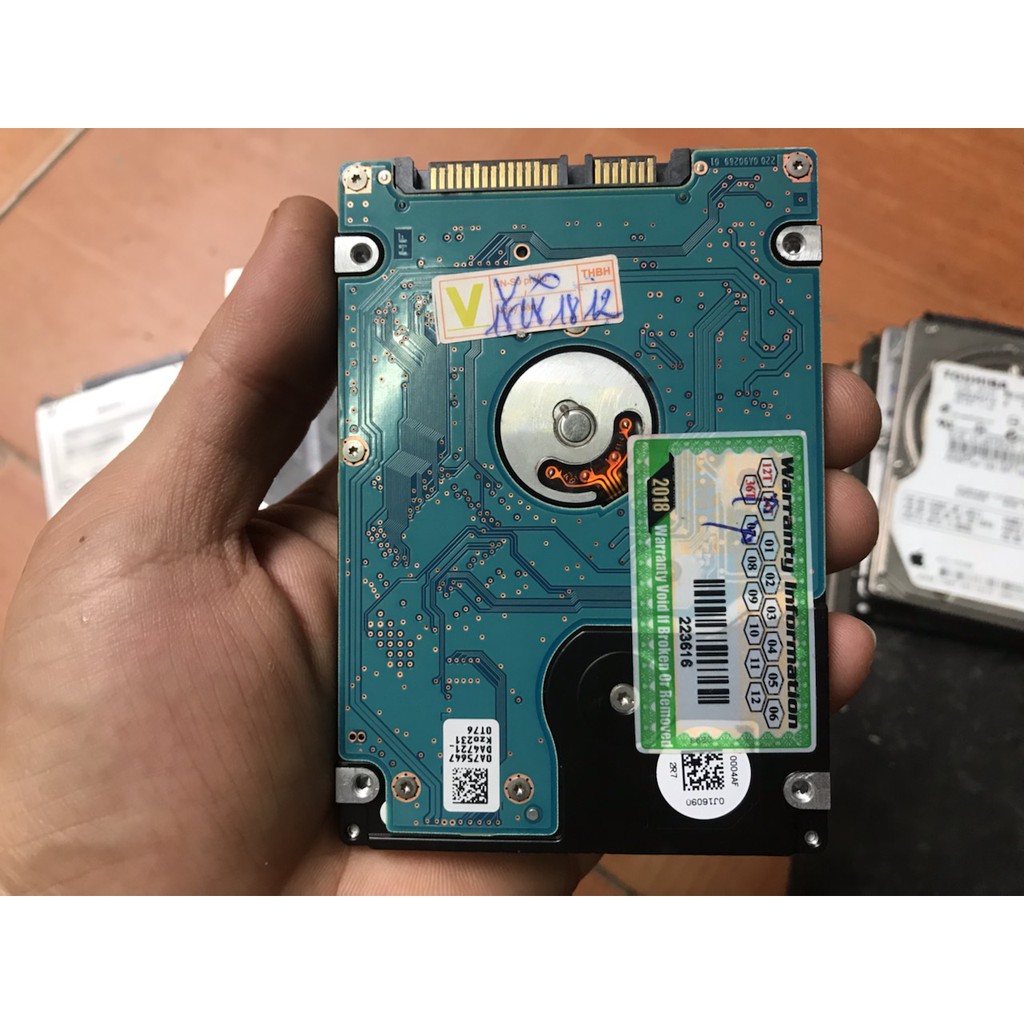 ổ cứng cho laptop Hitachi Travelstar 250GB 5400RPM sata 2 3 GB/s 2.5 &quot; inch 7mm hdd 100% Good Z5K320