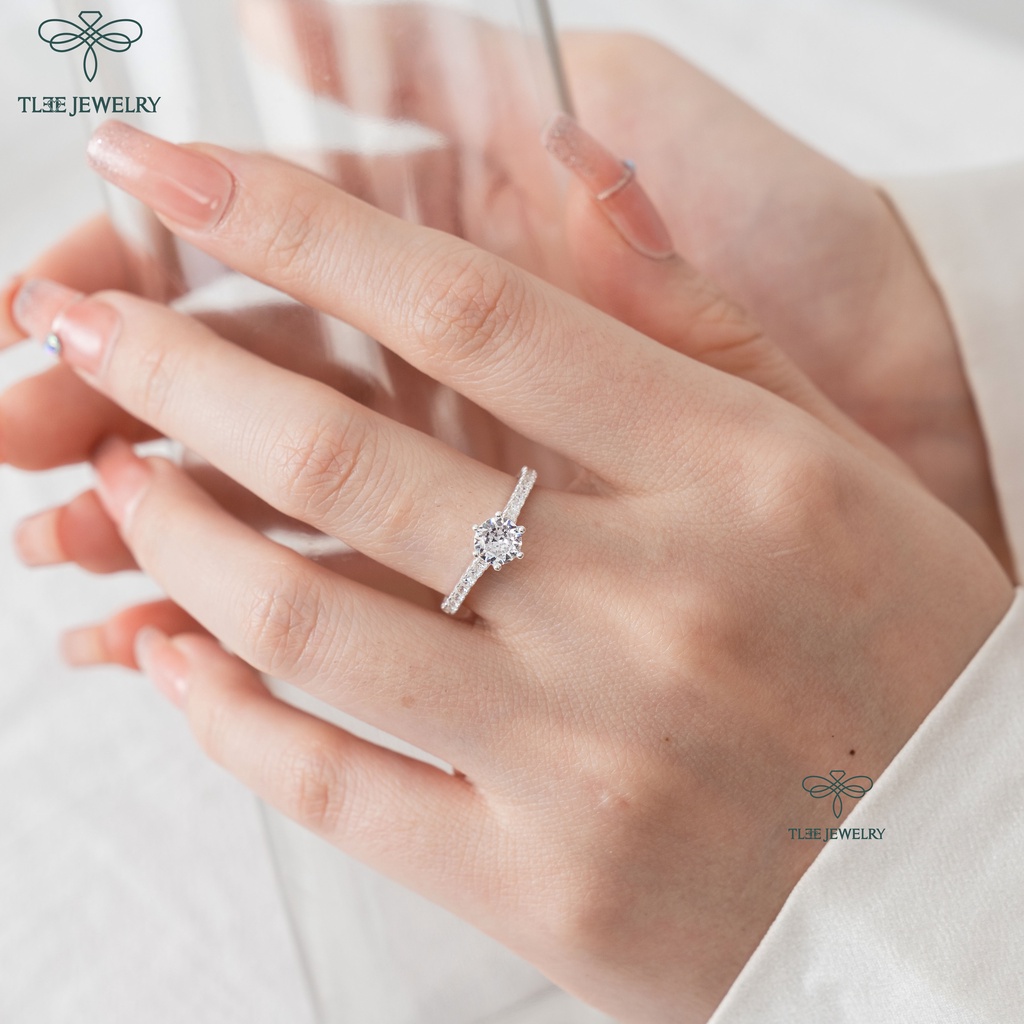 Nhẫn bạc nữ TLEE mẫu viên đá cao đế trái tim sang trọng TleeJewelry A0190