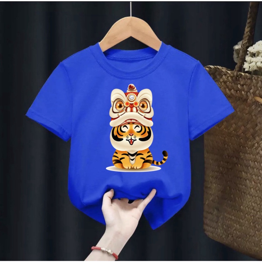 Flash sale Áo thun tết cho bé hình con hổ ngồi cười đội đầu lân  áo cho bé từ 6kg-30kg.AT01.