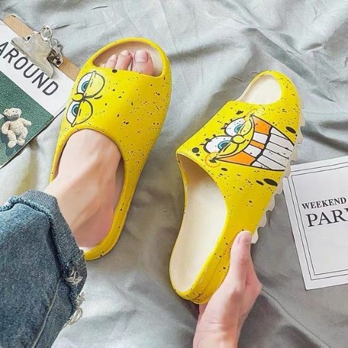 Dép YZ bánh mì họa tiết Bọt Biển Vàng siêu nhẹ