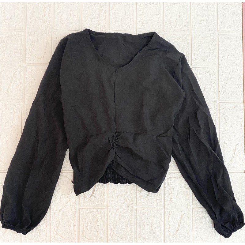 Áo kiểu cổ V dài tay có nhún bo eo