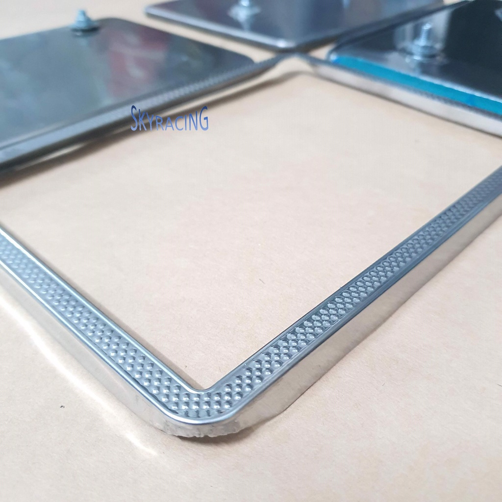 Khung biển số inox chấm bi gắn cho xe DR, W, RS, Vario, Vision... tặng kèm mica