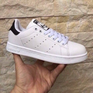 Giày đôi nam và nữ adidas stansmith đẹp