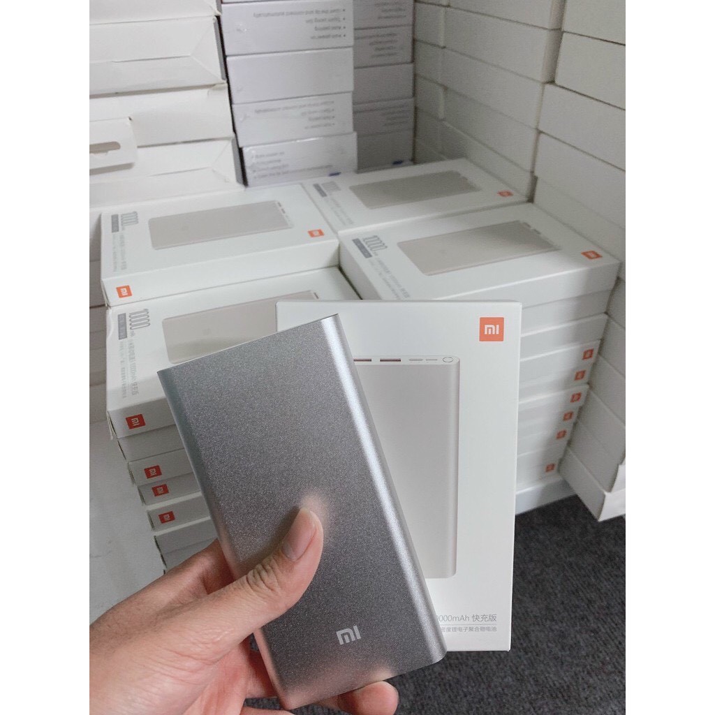 Sạc Dự Phòng Xiaomi 10000mAh gen3 PLM02ZM Cầm cực nặng tay chắc chắn sạc 2-3 lần cho mọi loại điện thoại